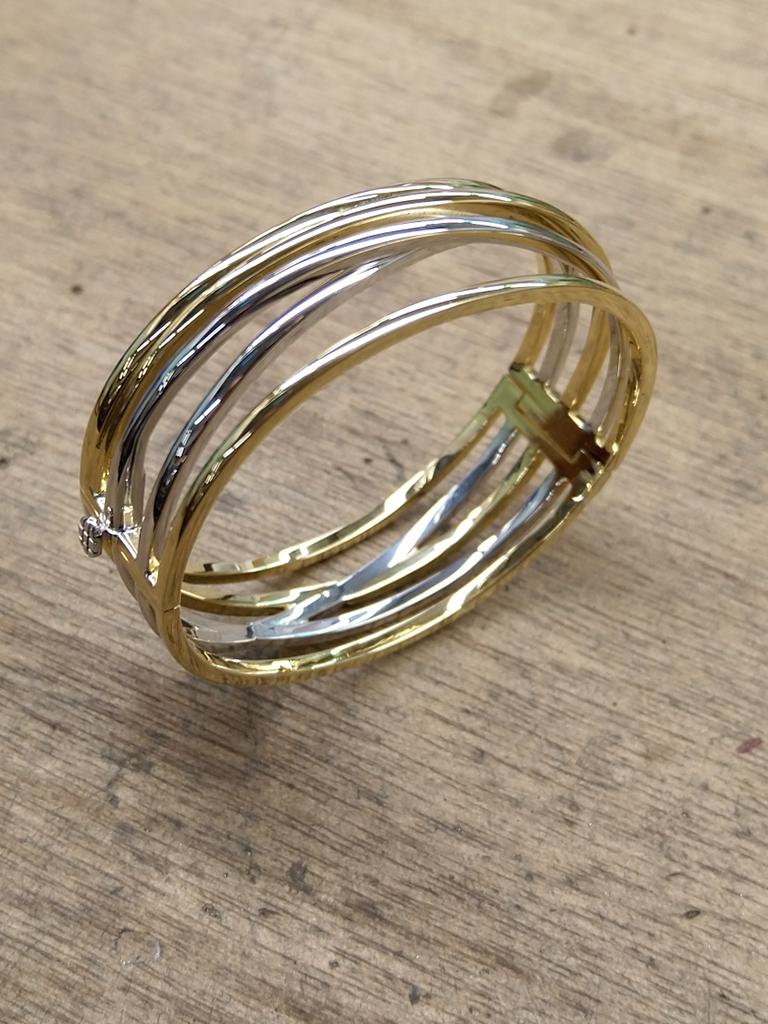 Bi-color armband2